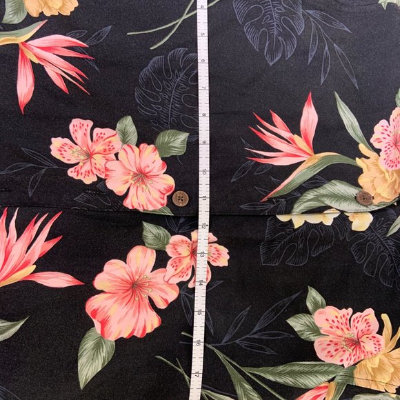 Caribbean Joe Women's Button Down Shirt Black Floral Pattern Medium (M) Vintage - Picture 6 of 8